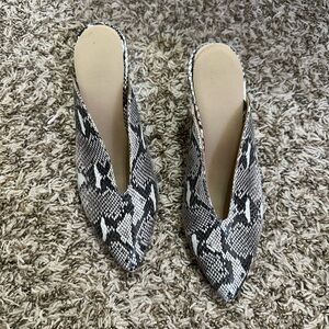 42 GOLD Black and White Snake Print Mules